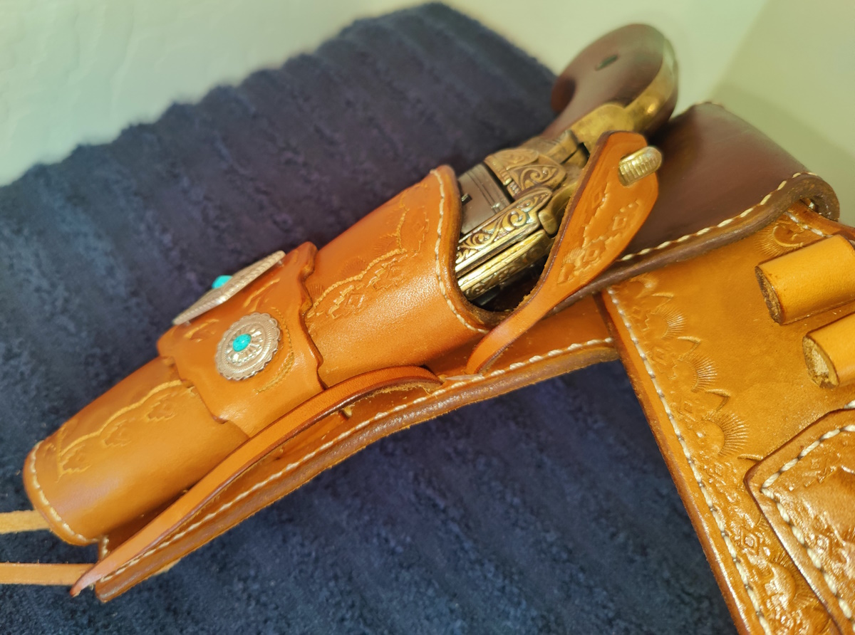 1965 Arizona Ranger Hollywood Quick Draw Gun Belt & Holster ...