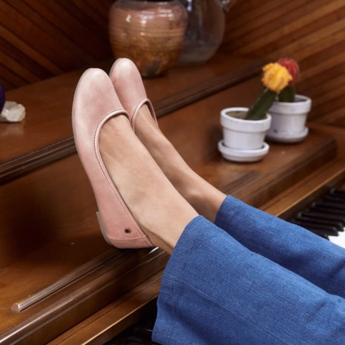 (image for) Anna Leather Ballet Flats