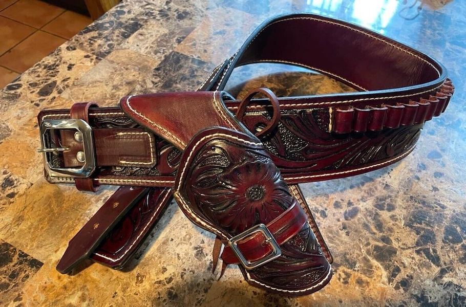 (image for) Western Hand Floral Carved Gun Belt with Single Holster