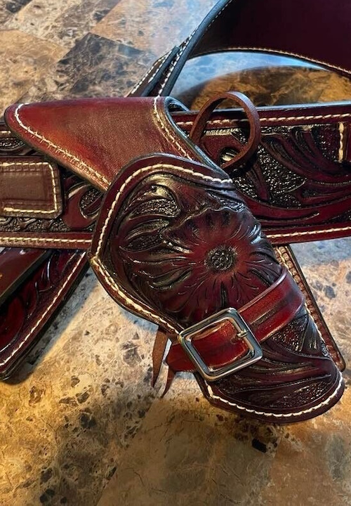 (image for) Western Hand Floral Carved Gun Belt with Single Holster